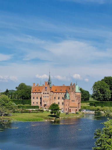 Egeskov.jpg